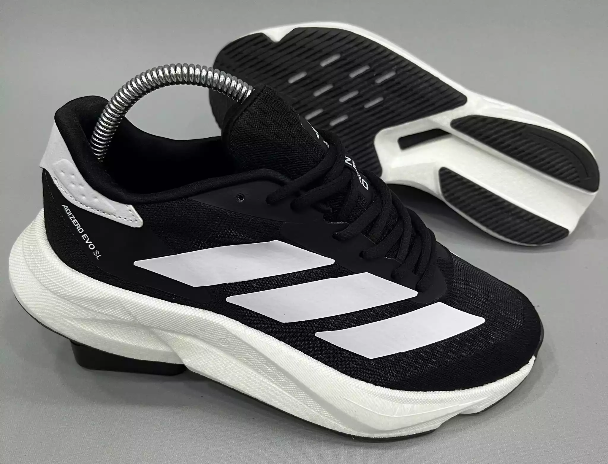 ADİDAS ADİZERO SİYAH BEYAZ KÖPÜK ERKEK SPOR AYAKKABI