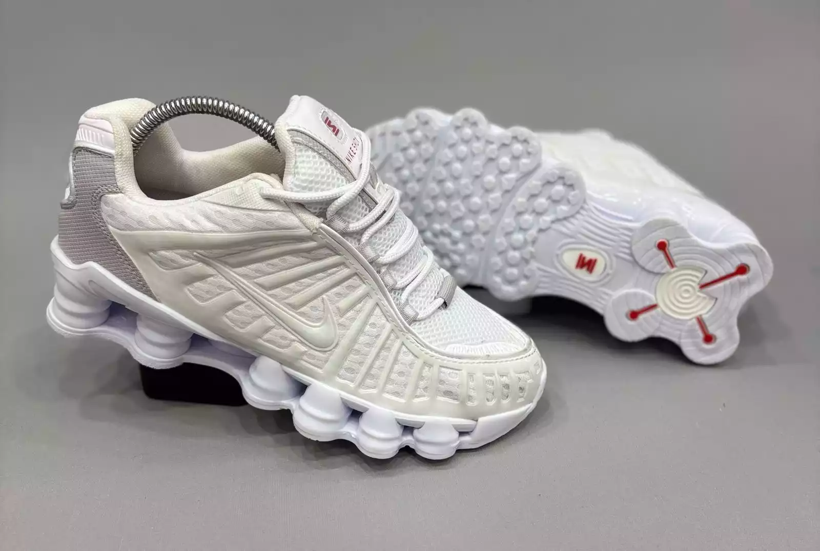 NİKE SHOX BEYAZ ERKEK SPOR AYAKKABI