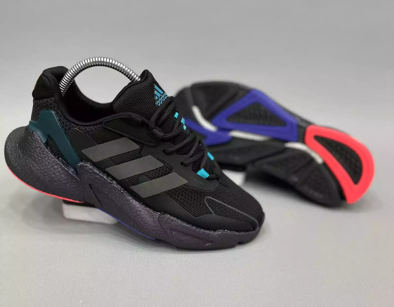 ADİDAS JETBOSS SİYAH TURKUAZ MOR ERKEK SPOR AYAKKABI