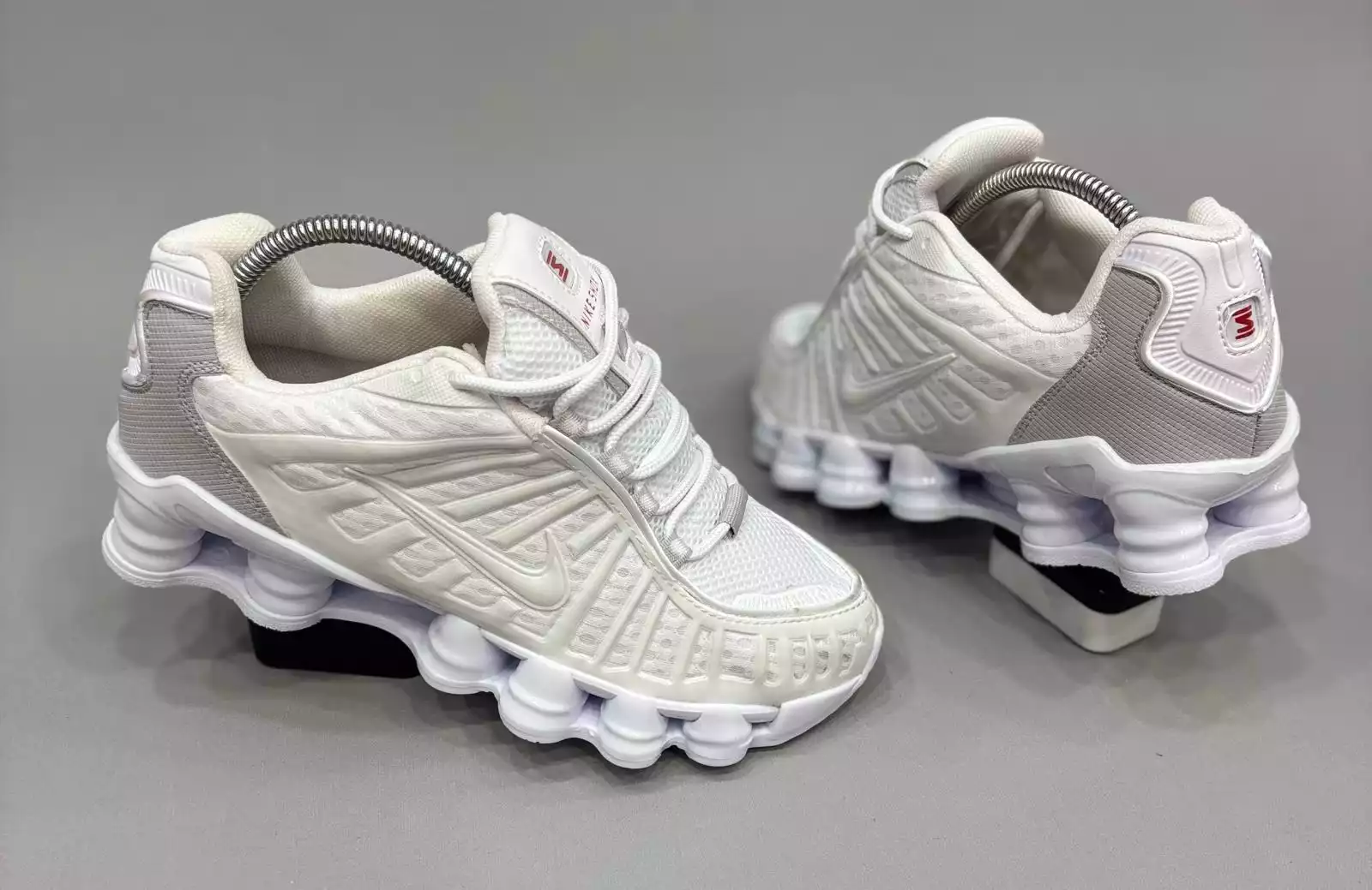 NİKE SHOX BEYAZ ERKEK SPOR AYAKKABI