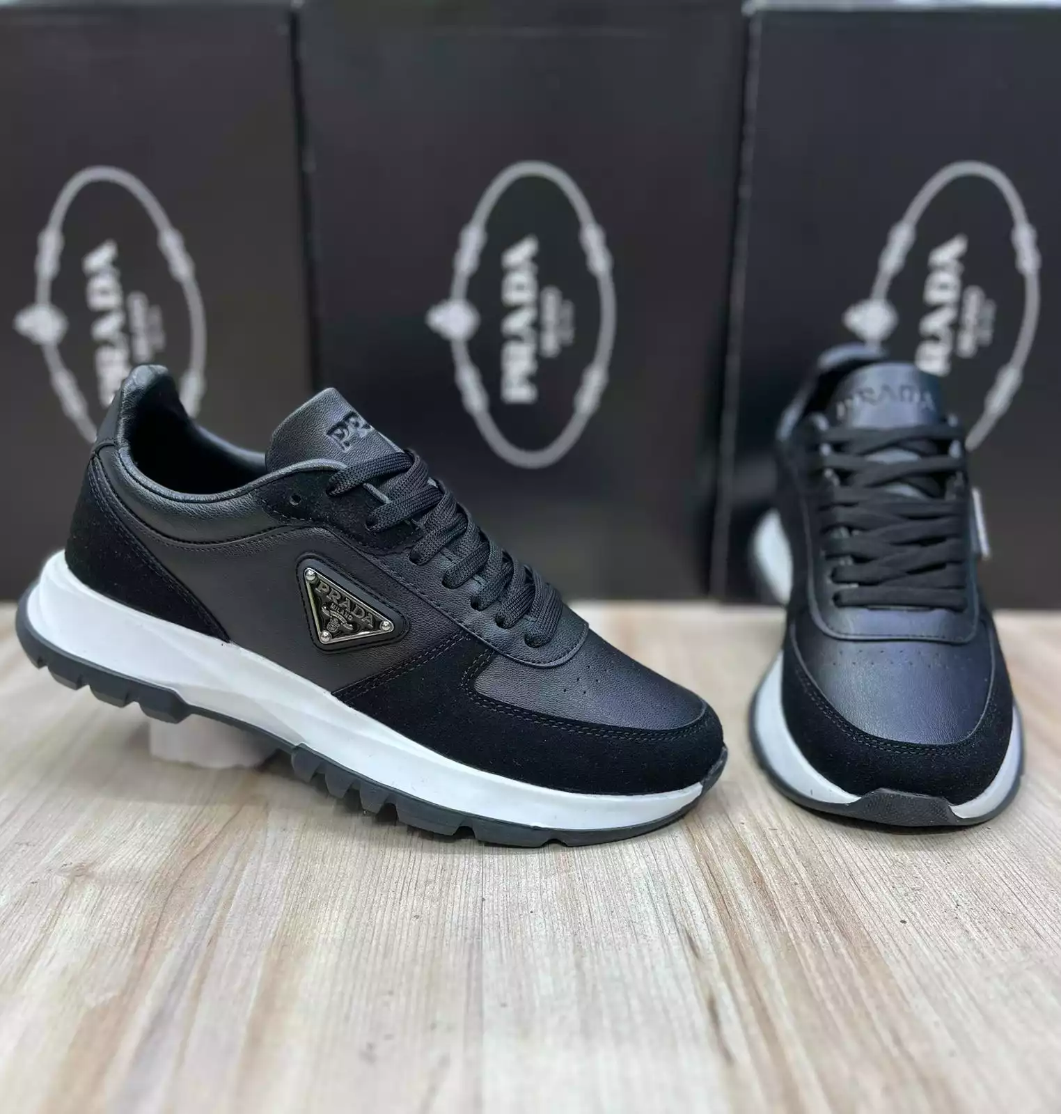 PRADA SİYAH BEYAZ ERKEK SPOR AYAKKABI