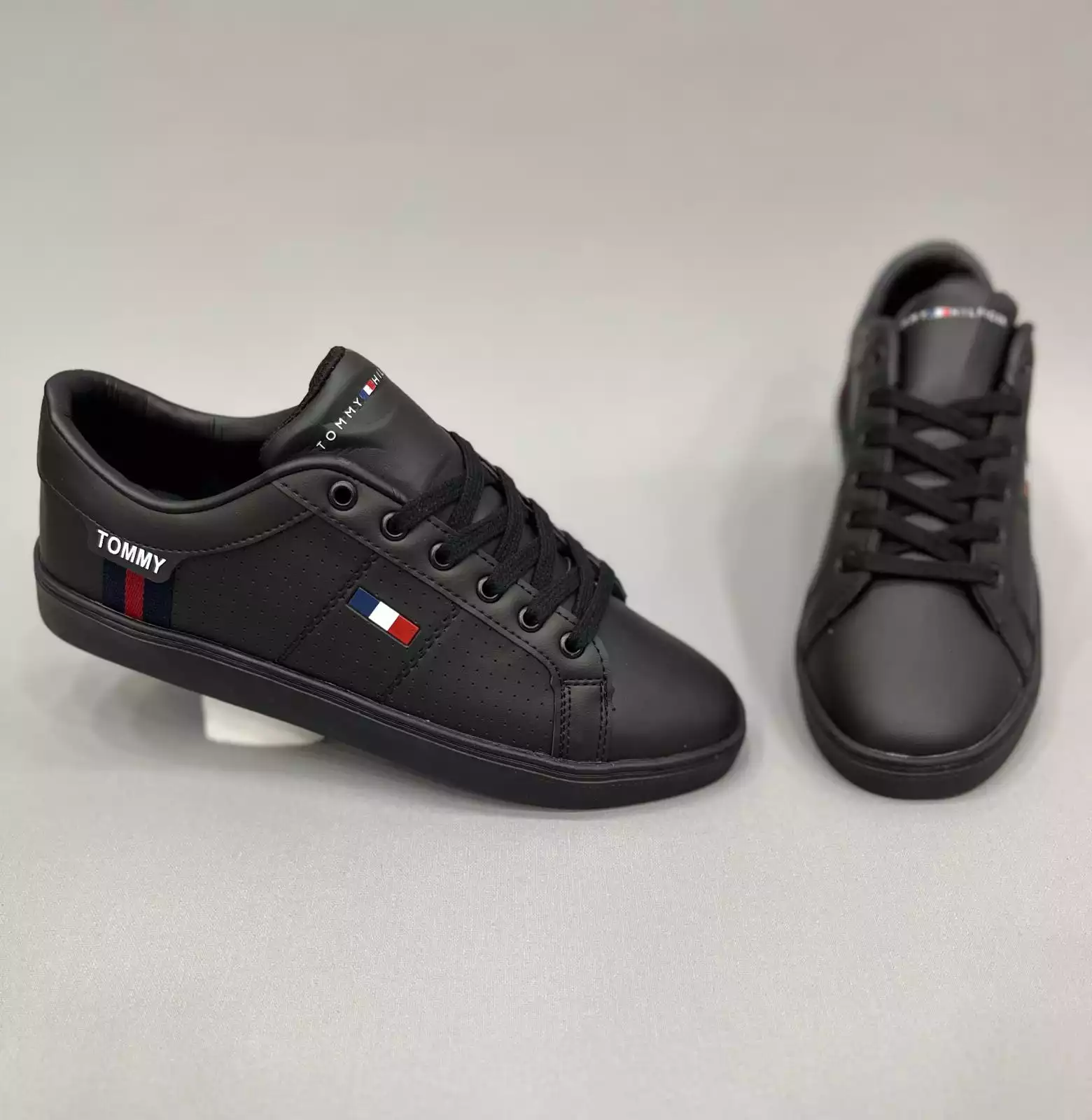 TOMMY HİLFİGER SİYAH ERKEK SPOR AYAKKABI 