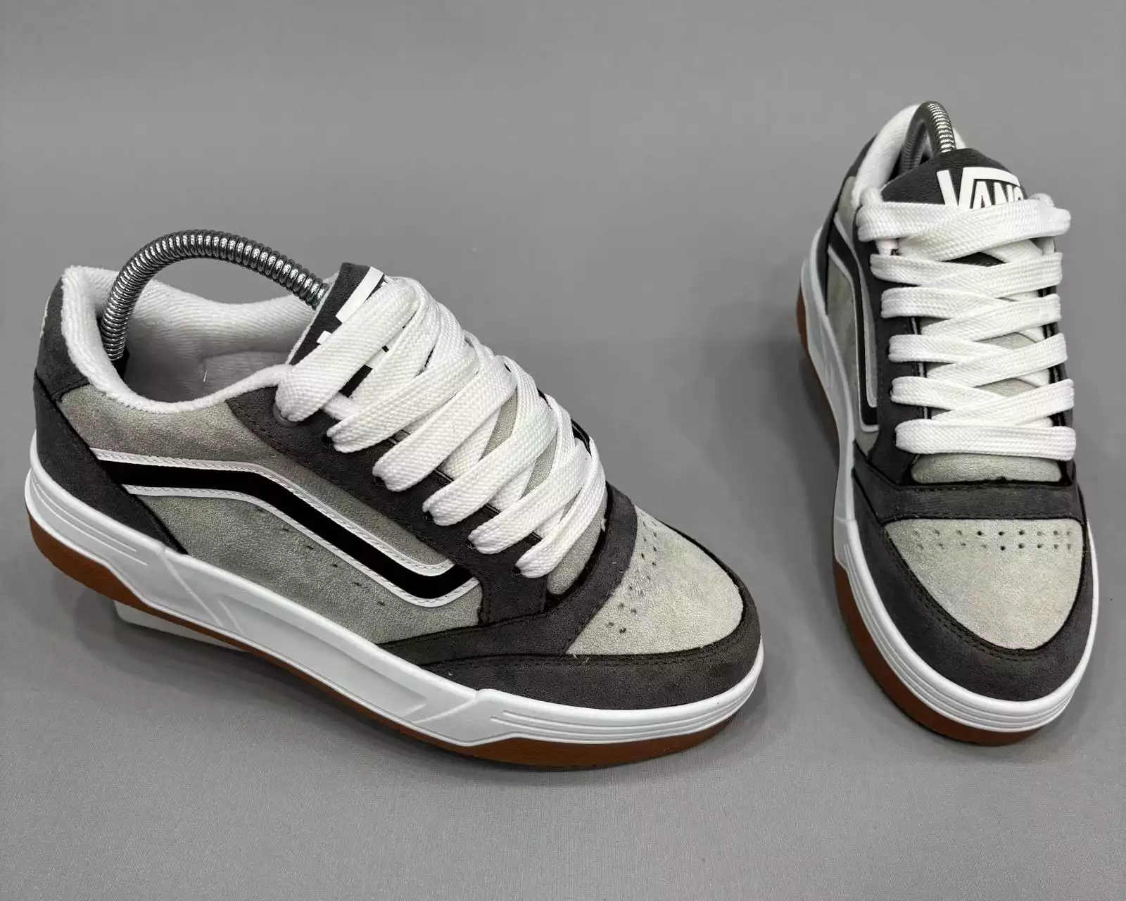 VANS HYLANE GRİ BEYAZ ERKEK SPOR AYAKKABI